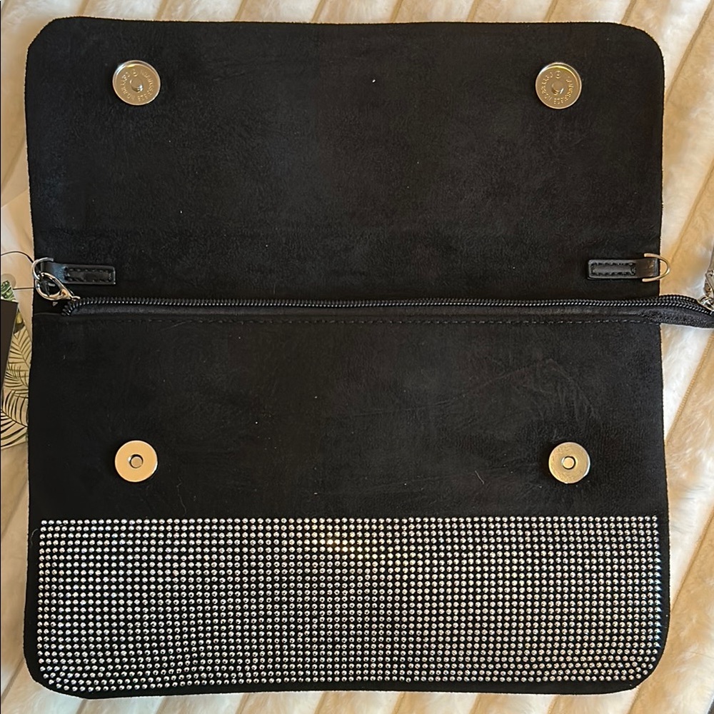 Badgley Mischka Black and Silver Clutch. 11x7 - Picture 3 of 6